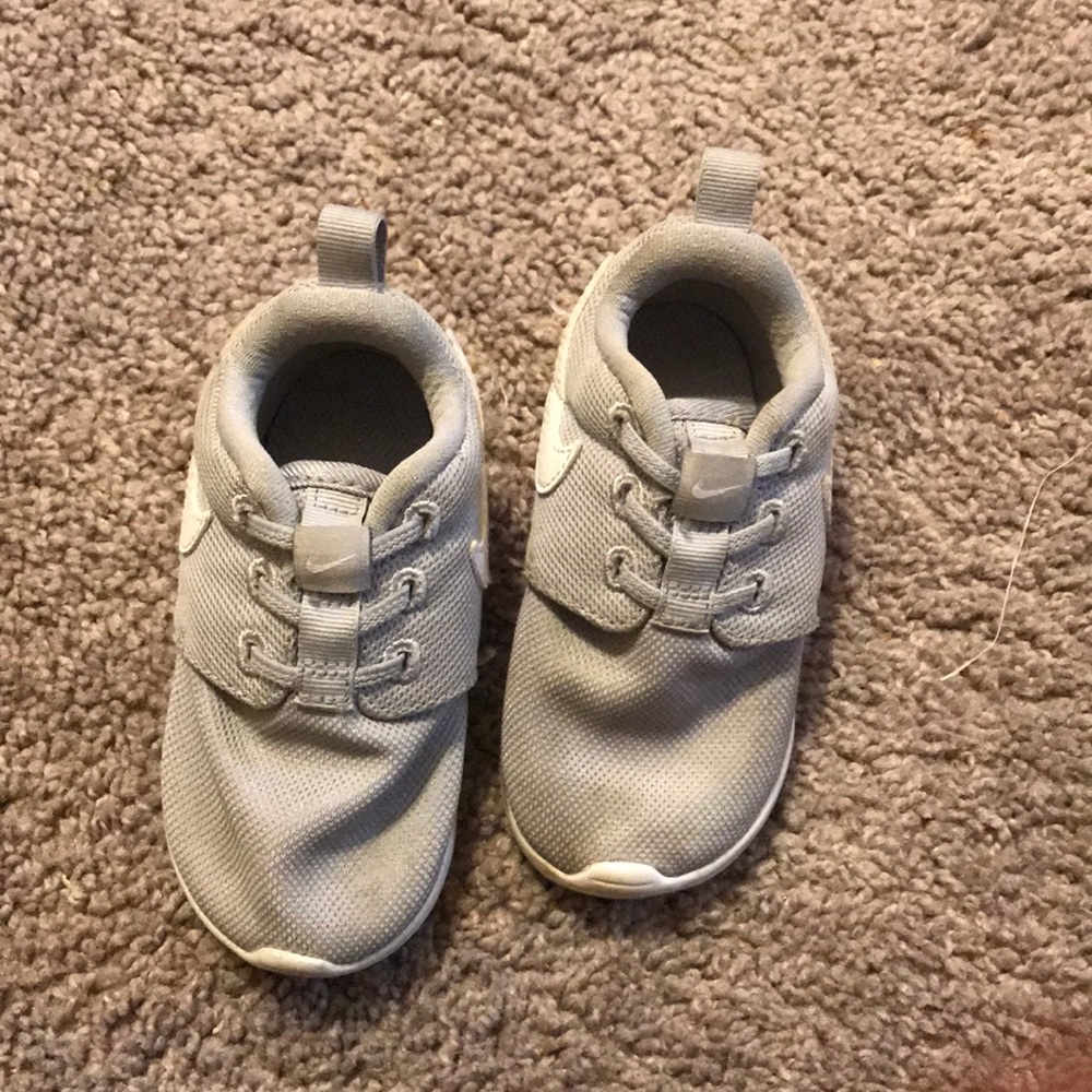 Toddler Nike shoes